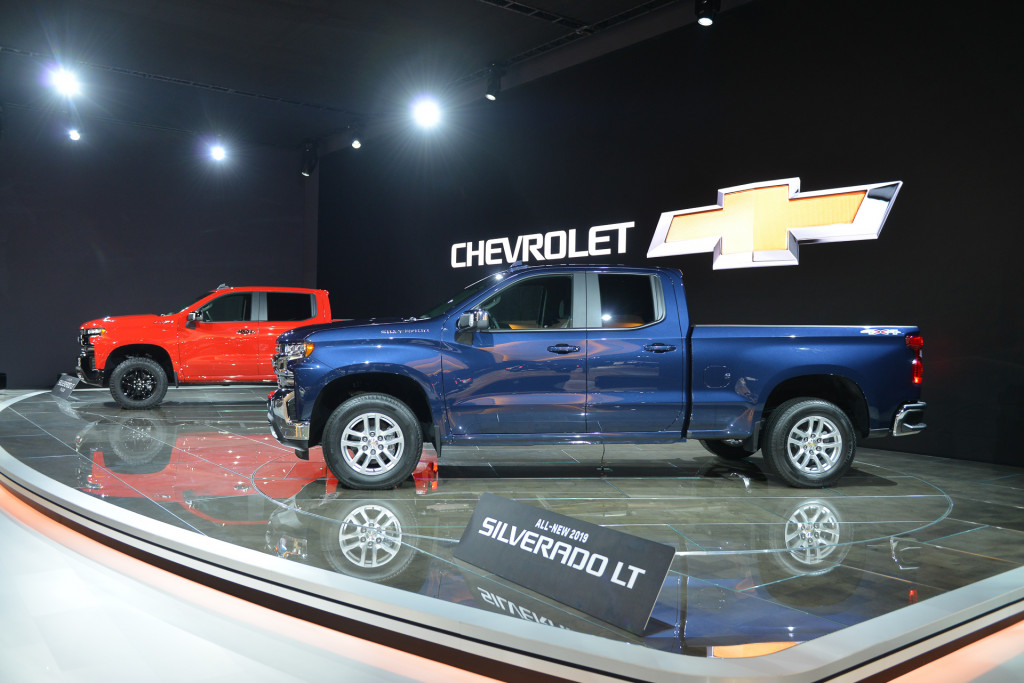 2019 Chevrolet Silverado revealed: full-size Chevy gets leaner, meaner