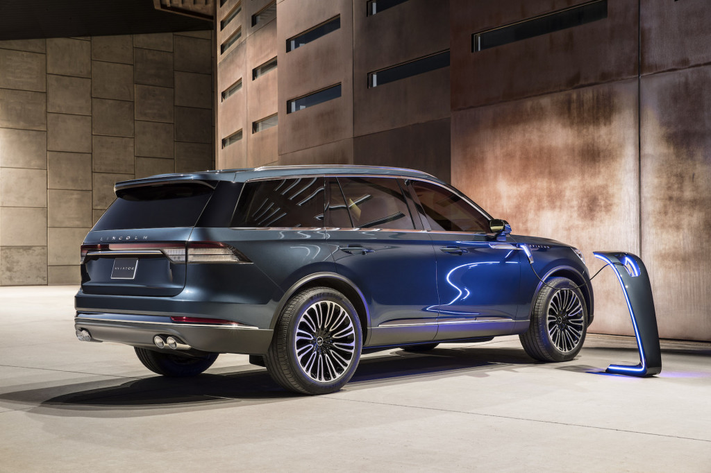 2019 Lincoln Aviator Pictures Photos Gallery The Car