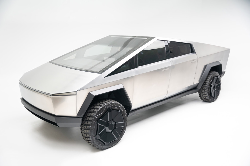 Prototipe Tesla Cybertruck 2019 (Museum Otomotif Petersen)
