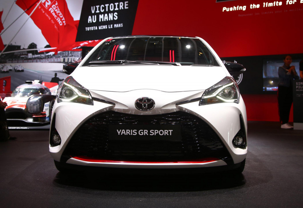 Toyota Yaris Gr Sport Revealed At 2018 Paris Auto Show