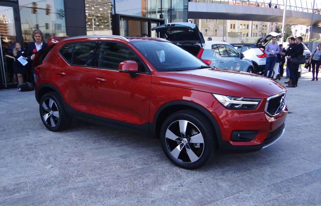 19 Volvo Xc40 Small Suv To Become Brand S First Electric Car