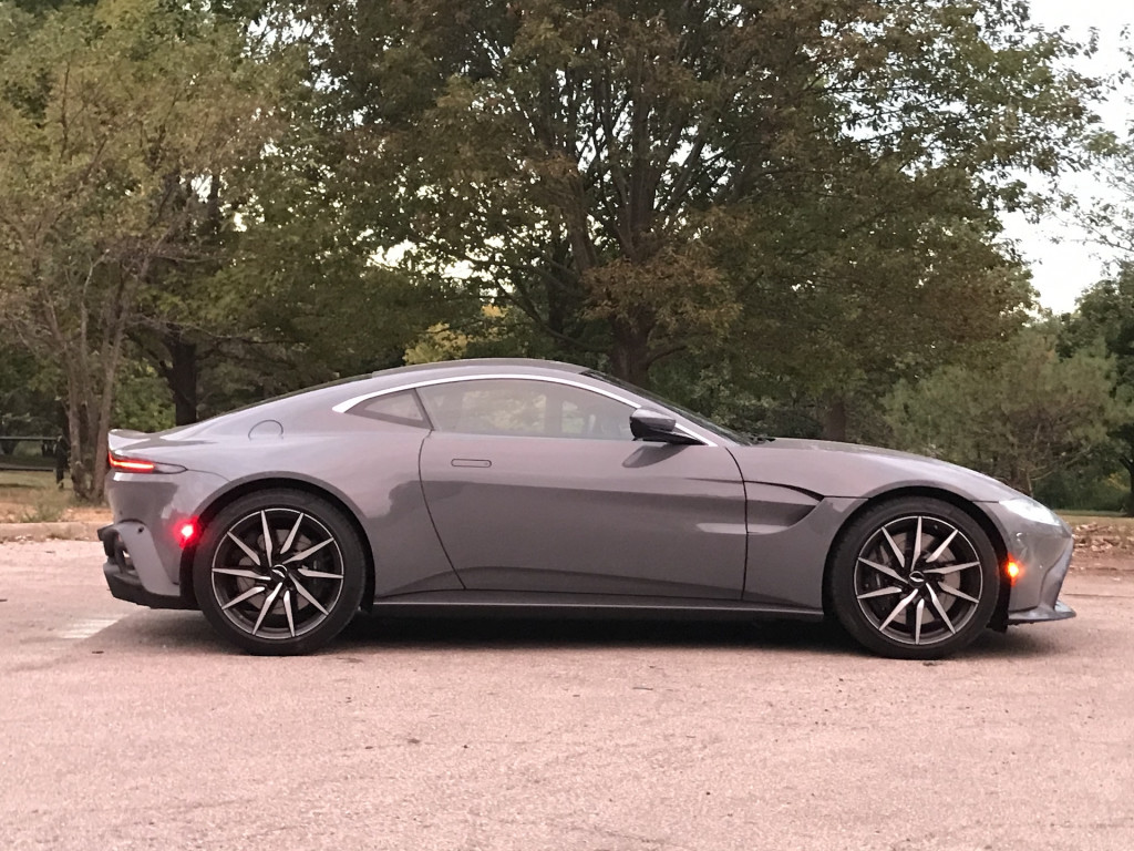 Review update: 2020 Aston Martin Vantage appeals as dashing and different