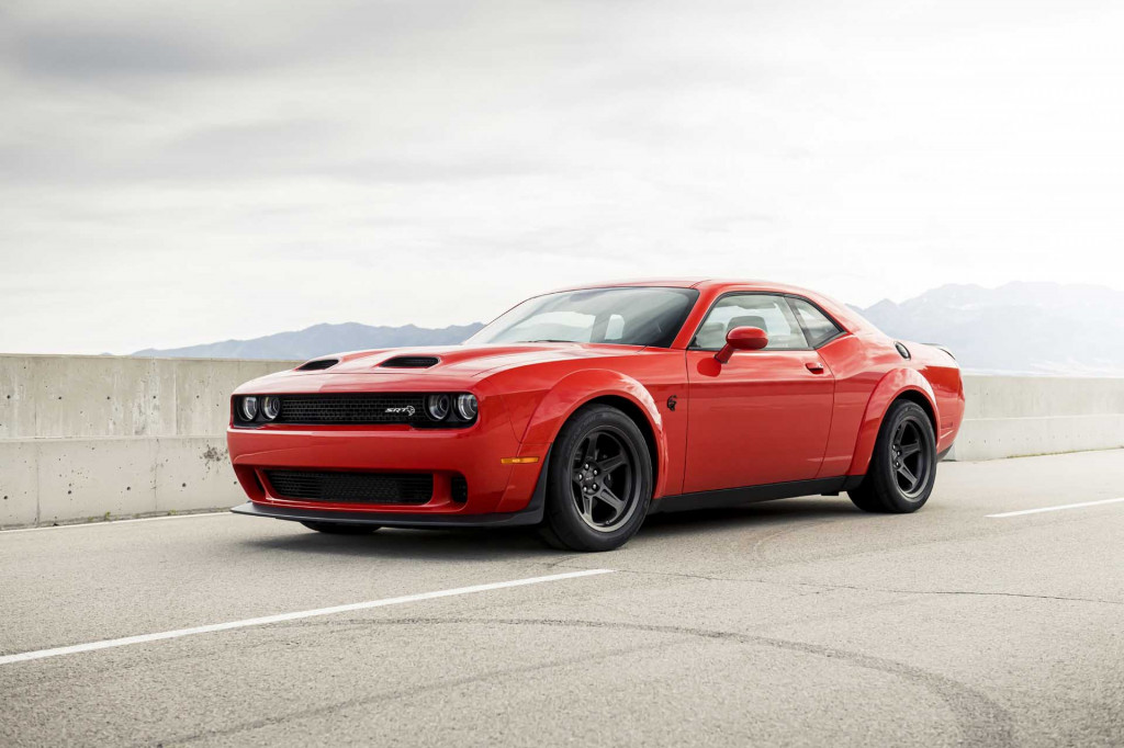 2020 Dodge Challenger Super Stock Lets You Demonize The Dragstrip For Only 81 090