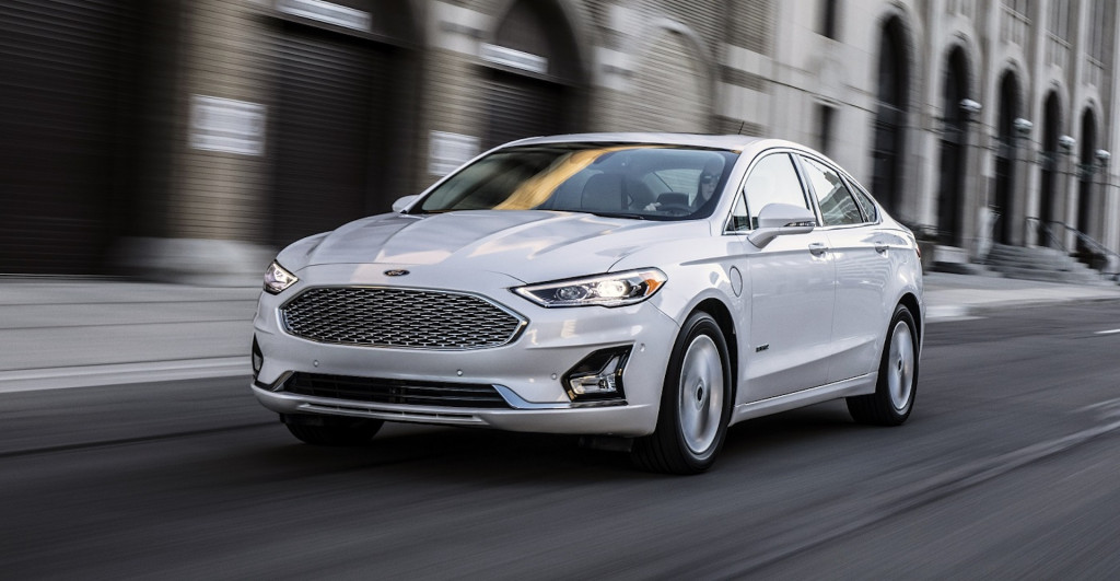 New And Used Ford Fusion Prices Photos Reviews Specs The Car Connection