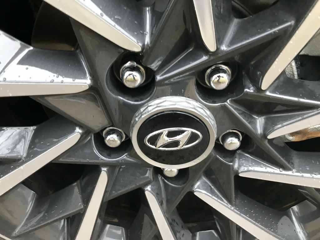 Hyundai joins luxury brands by including complimentary maintenance on 2020 models