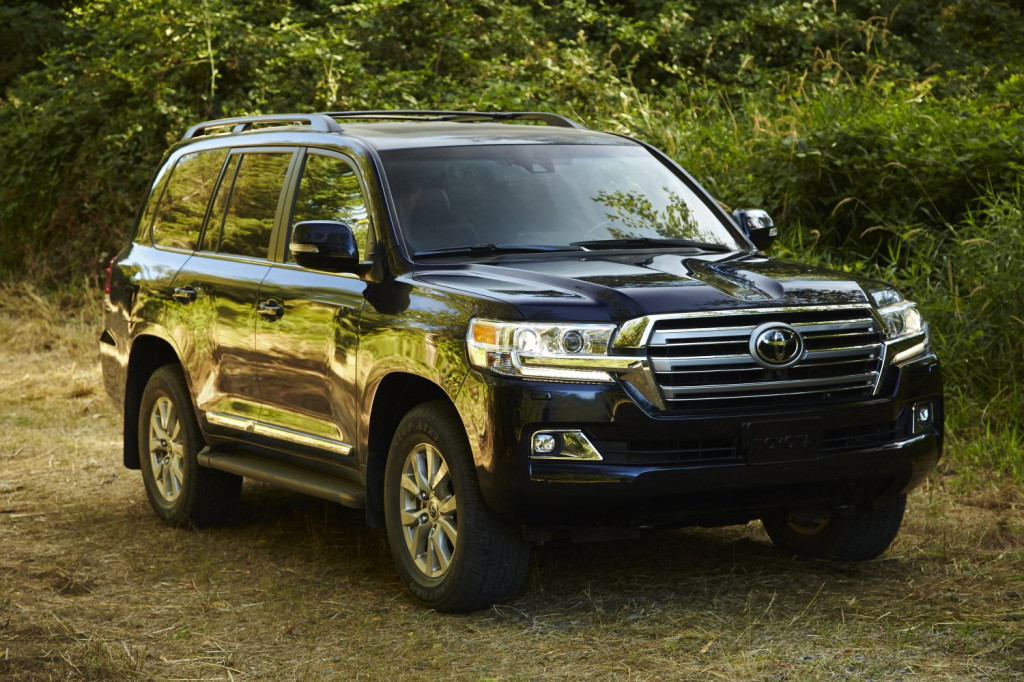 Toyota Land Cruiser Review Ratings Specs Prices And Photos The Car Connection