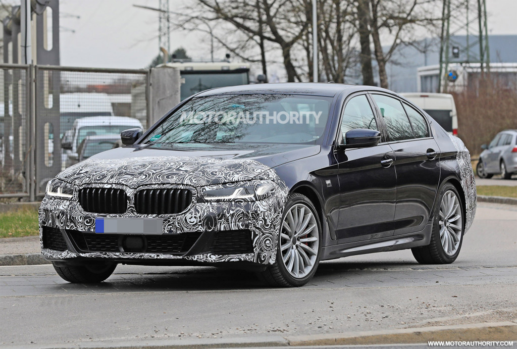 2021 BMW 5-Series facelift spy shots - Photo credit: S. Baldauf/SB-Medien