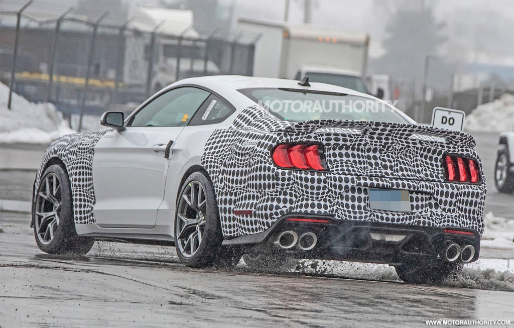 2021 ford mustang mach 1 spy shots