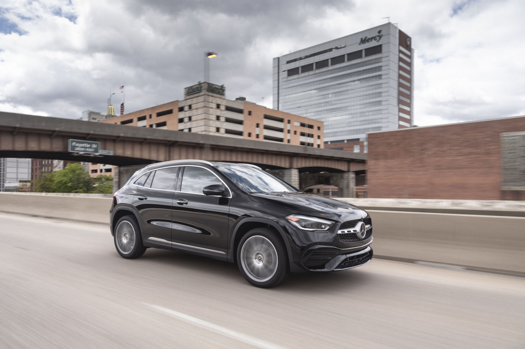 First Drive Review 21 Mercedes Benz Gla Class Improves Everything But Its Front Drive Platform