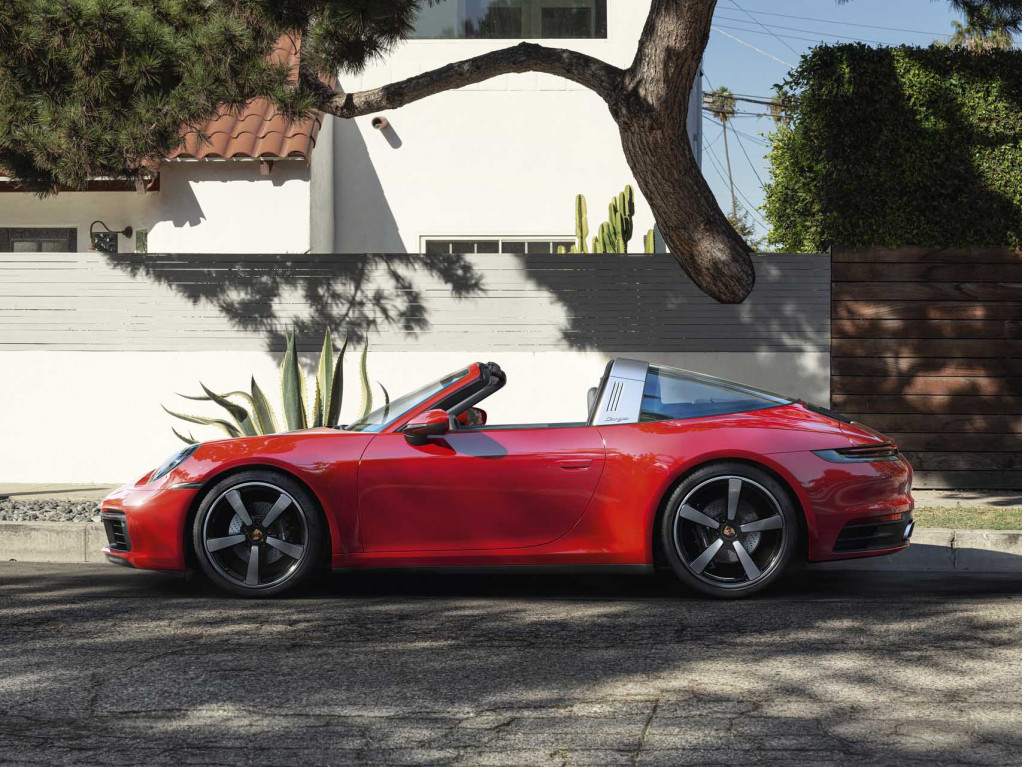 2021 Porsche 911 Targa