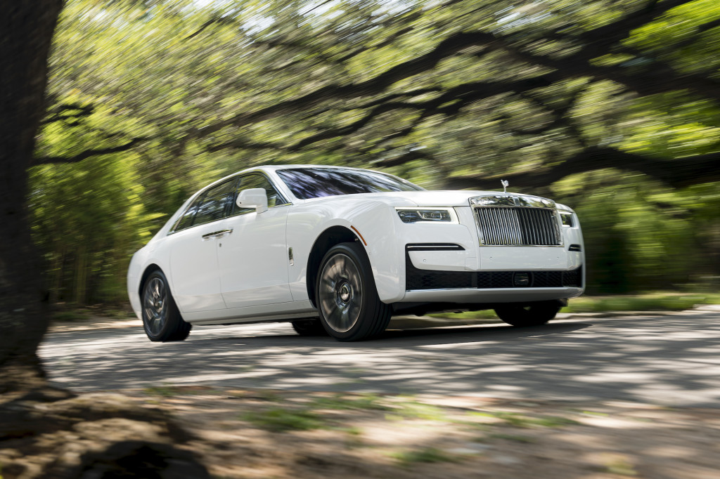 Review: The 2021 Rolls-Royce Ghost Is a Triumph of Luxury Driving – Robb  Report