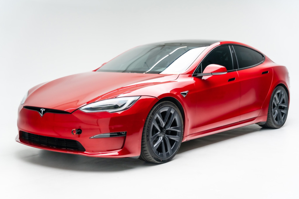 2021 Tesla Model S Plaid Nürburgring (Petersen Automotive Museum)