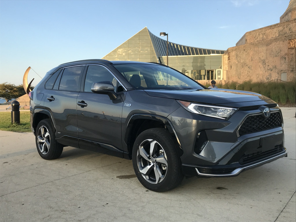 New And Used Toyota Rav4 Prices Photos Reviews Specs The Car Connection