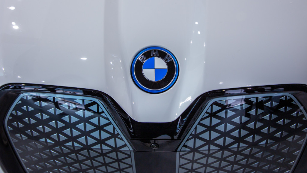 BMW's first Neue Klasse EVs will be 3-Series segment sedan, SUV