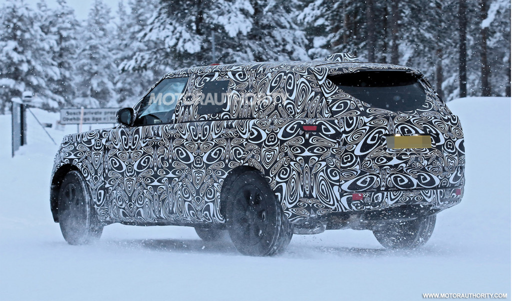 2022 Land Rover Range Rover Long Wheelbase spy shots - Photo credit: S. Baldauf/SB-Medien