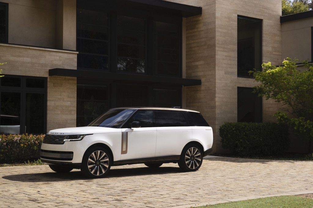 2022 Land Rover Range Rover at Napa Valley press conference, April 2022