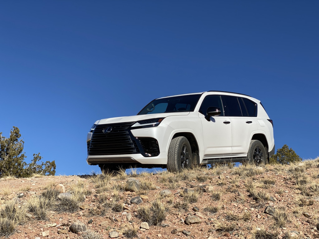 2022 Lexus LX 600 and BMW 3-Series top this week's new car reviews