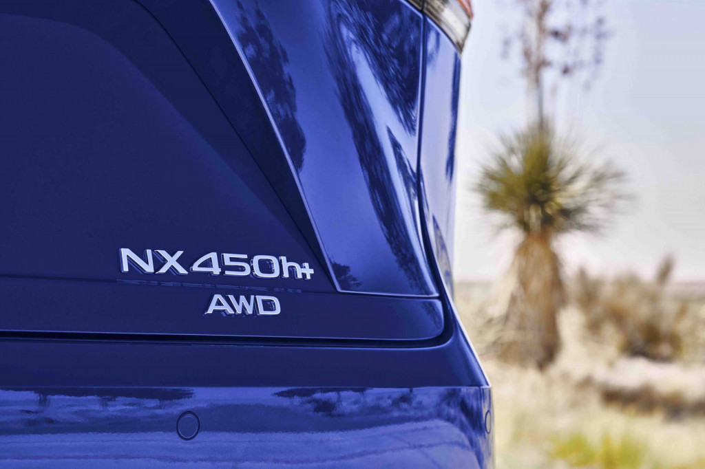 Lexus NX 450h 2022
