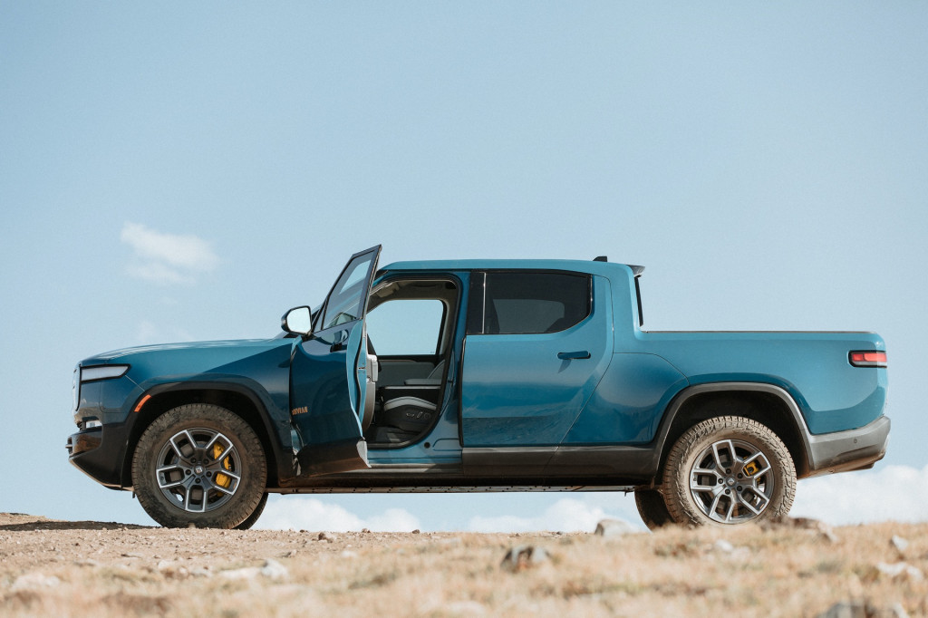 2022 Rivian R1T