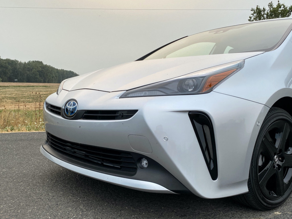 Buy Toyota Prius 2022