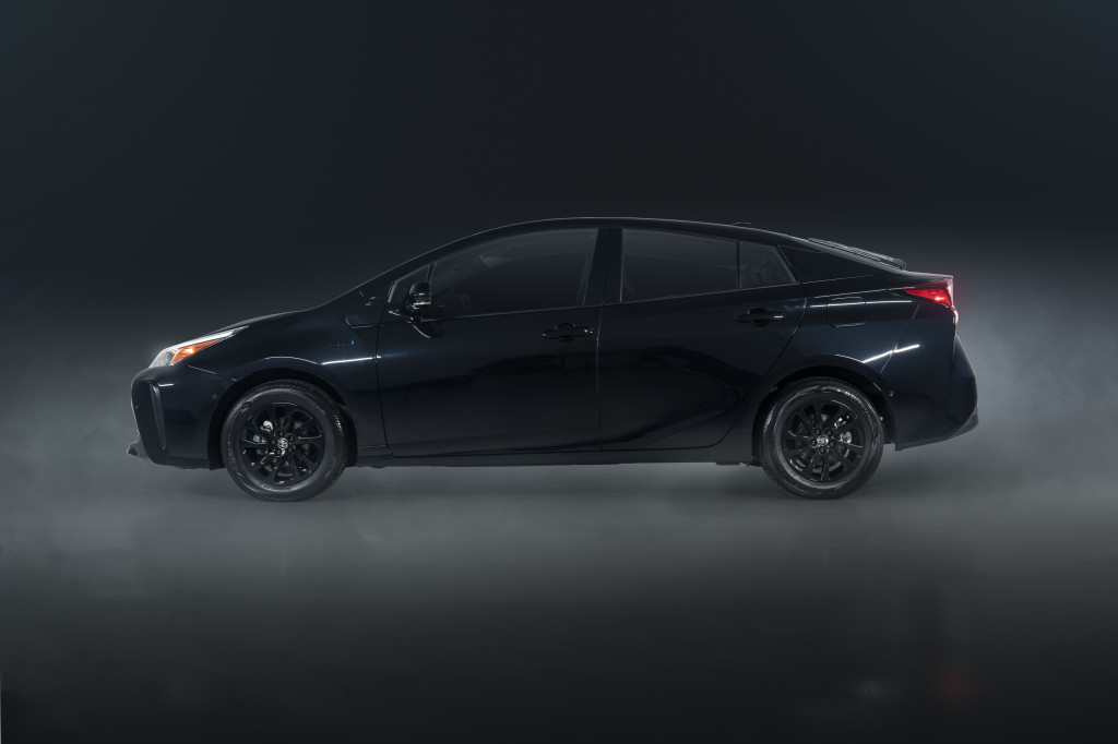 Toyota plans solid state battery debut in a hybrid by 2025—future Prius