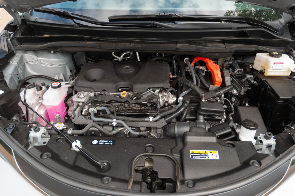 Test drive: 2022 Toyota Sienna Woodland leans on rugged style