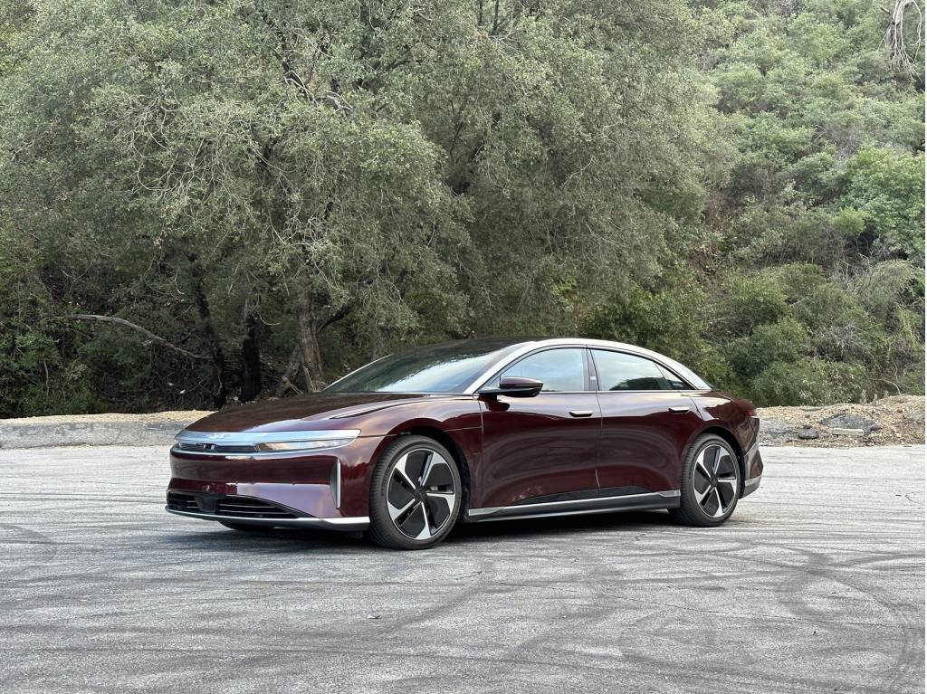 2023-as Lucid Air Touring