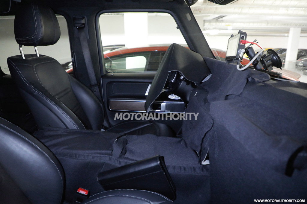 2024 Mercedes-Benz AMG G 63 facelift spy shots - Photo credit: Baldauf