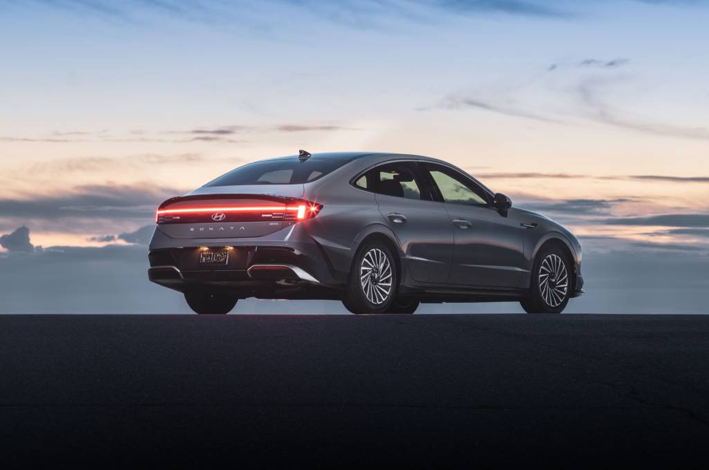 2024 Hyundai Sonata SEL costs 475 less than the 2023 sedan Queen