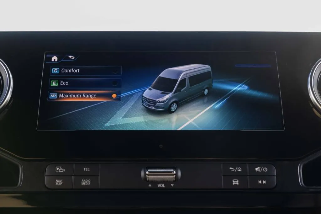2024 Mercedes-Benz eSprinter - EV interface