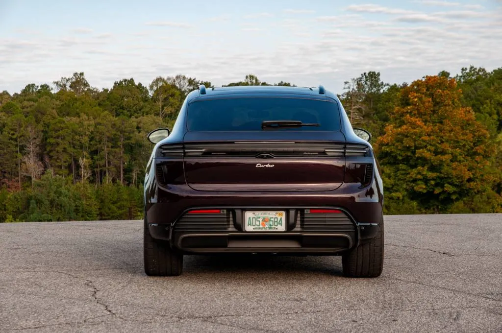 2024 porsche macan 100947366 l - Auto Recent