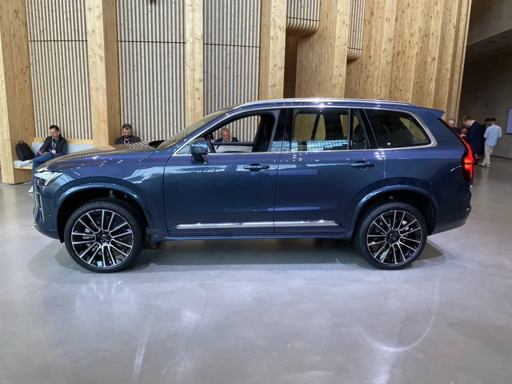 2025.5 Volvo XC90