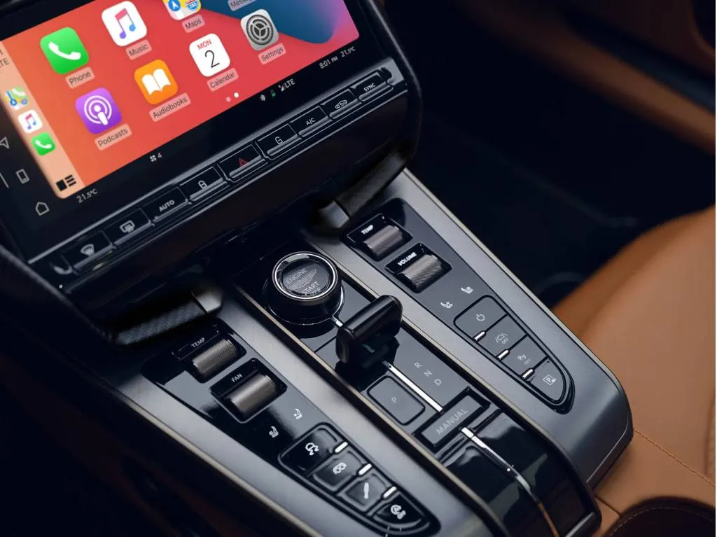 2025 Aston Martin Vanquish