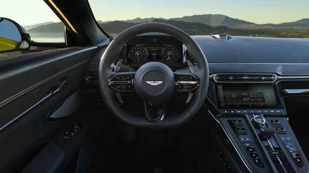 2025 Aston Martin Vantage