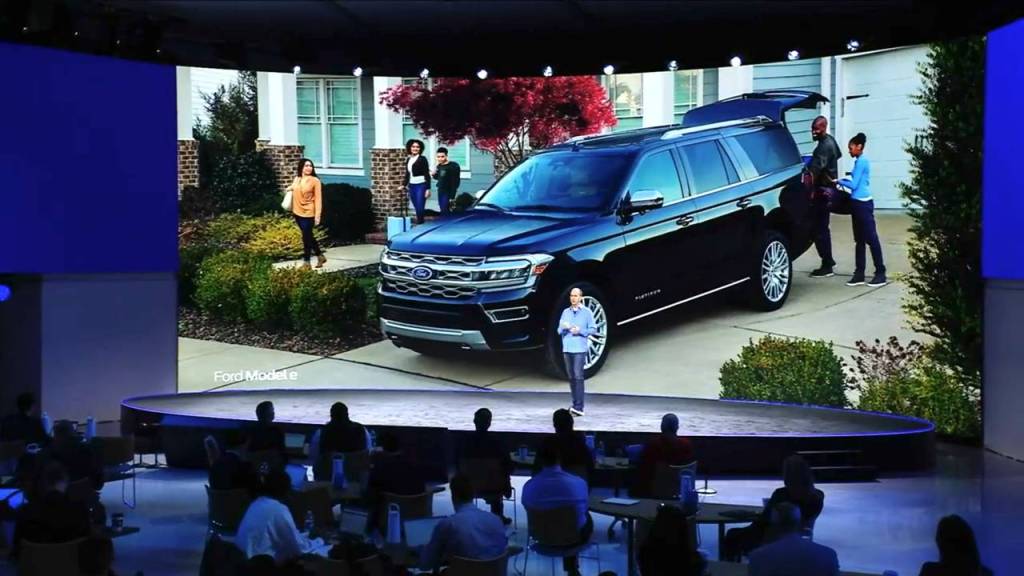 SUV 3 ردیفه فورد 2025 - یک خودروی الکتریکی Expedition نخواهد بود