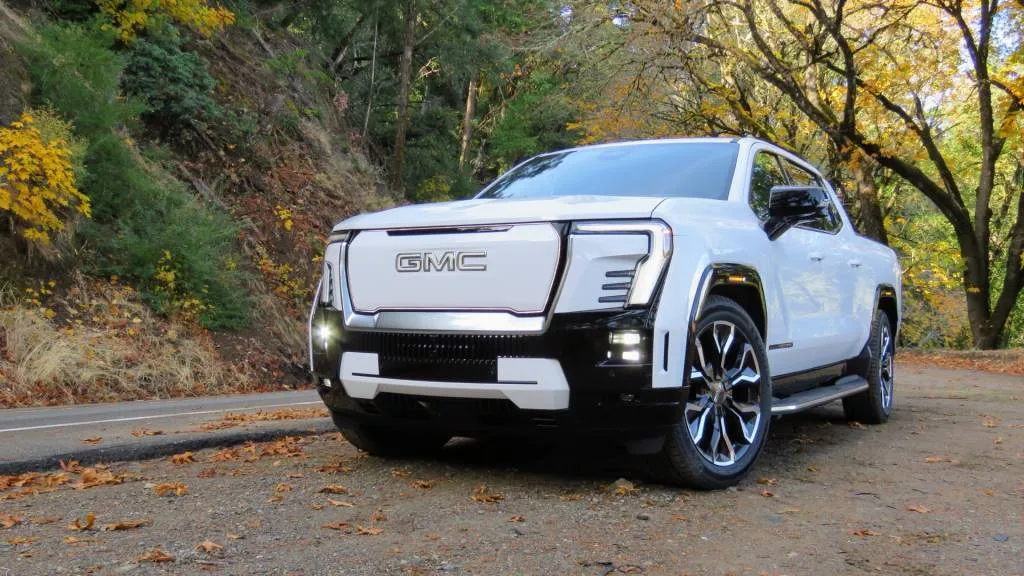 2025 GMC Sierra EV Denali