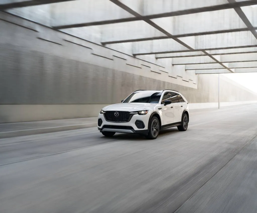2025 Mazda CX-70 arrives in spring, starts at $41,820