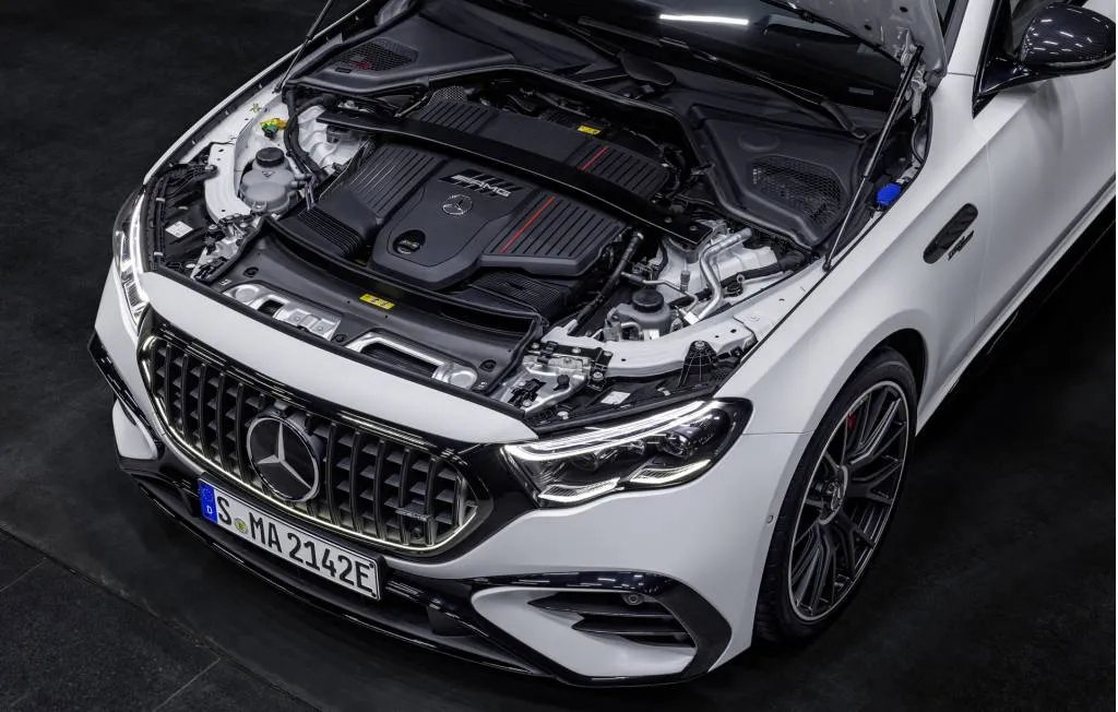 2025 Mercedes-Benz AMG E 53 Hybrid