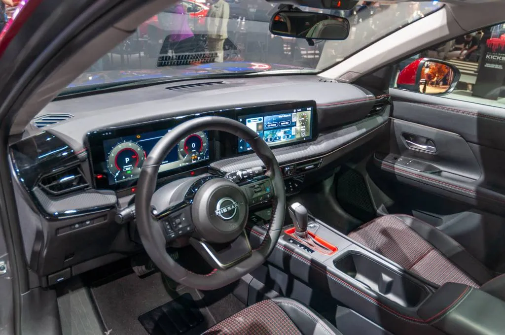 2025 Nissan Kicks