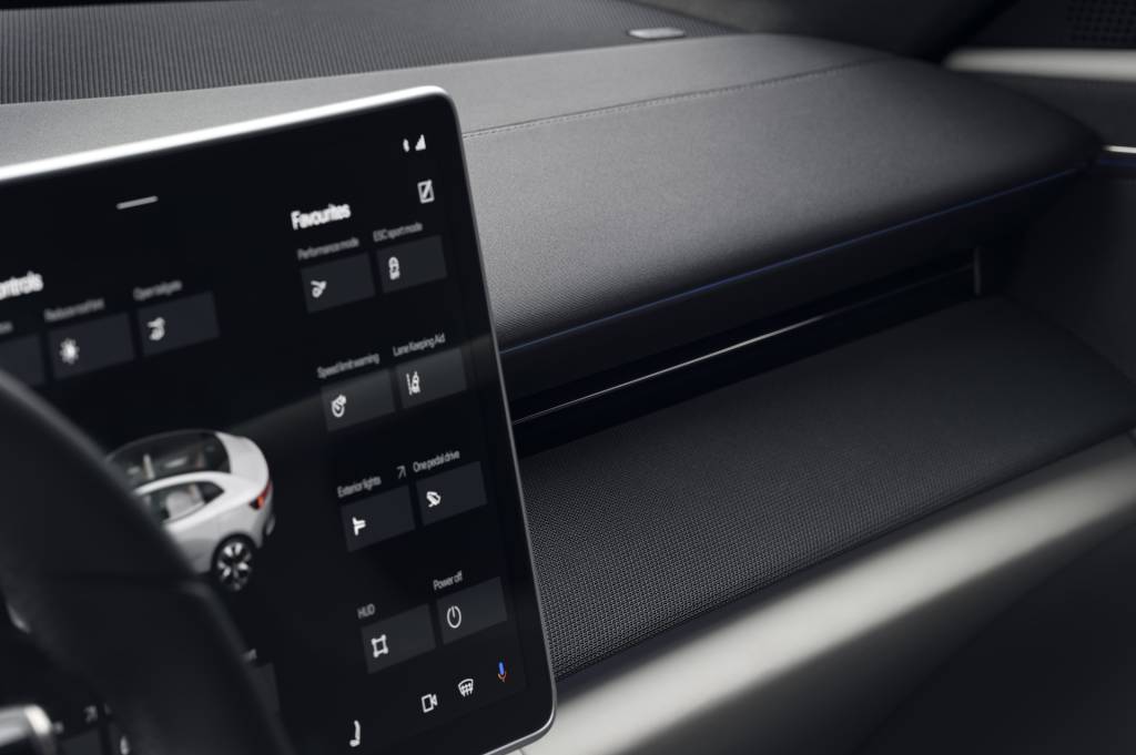 2025 Polestar 4
