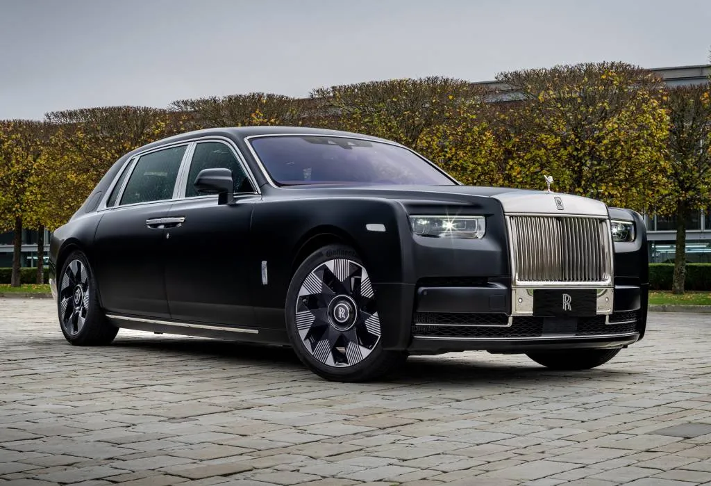 Rolls-Royce marks year of the dragon with bespoke Phantoms
