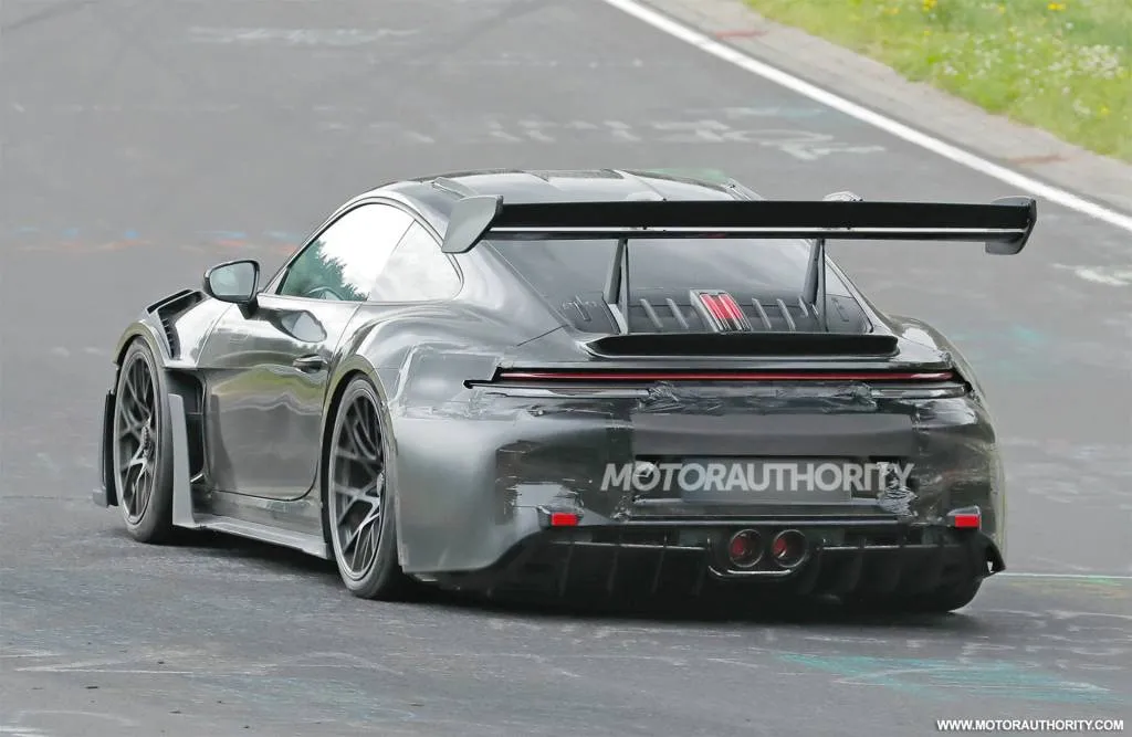 2026 porsche 911 gt3 rs facelift spy shots  photo via baldauf 100938518 l - Auto Recent