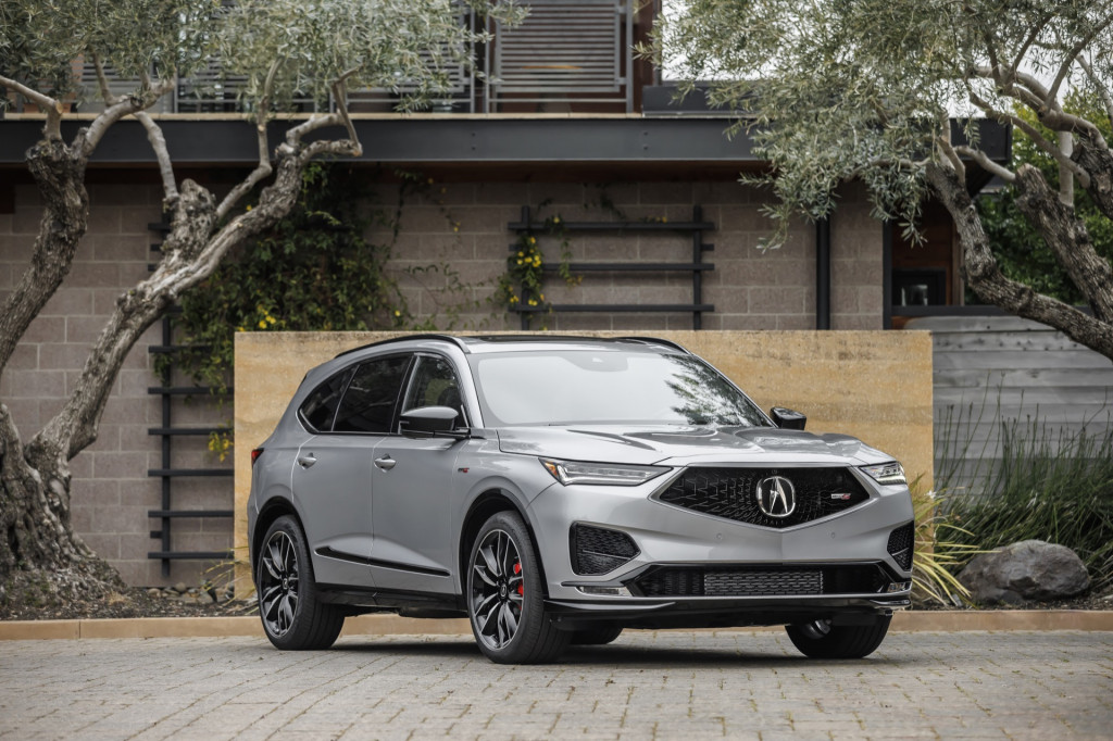 2023 Acura MDX exceeds $50,000 with $2,320 price hike