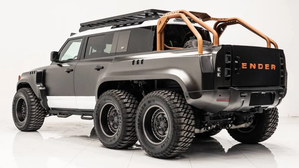 Apocalypse Manufacturing World Ender Land Rover Defender