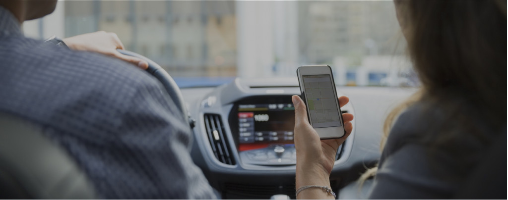 Insurer to monitor drivers via cell phone data lead image