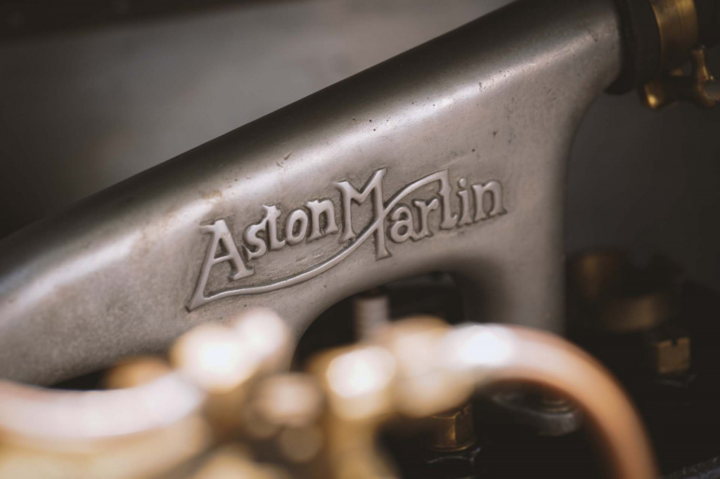 Aston Martin A3 Vantage Roadster