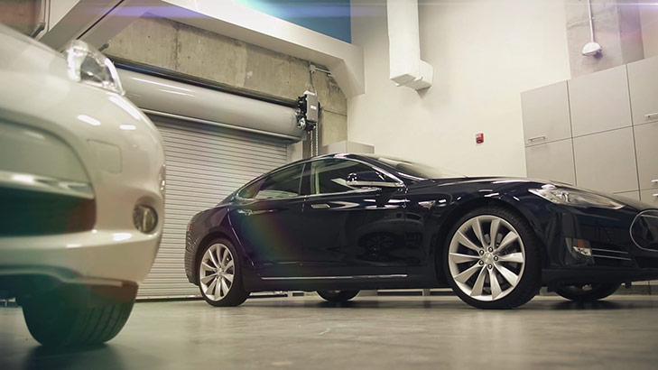 AT&T Announces Drive Studio For Future Connected Cars At 2014 CES: Video