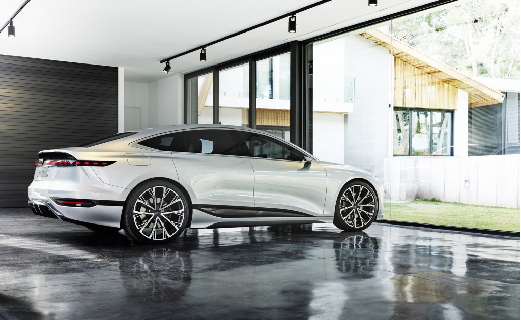 Audi A6 E-Tron Concept - Shanghai Auto Show 2021