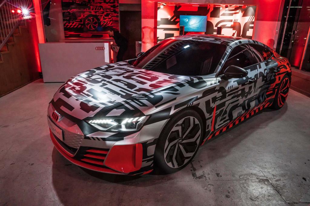 Audi E Tron Gt Concept Audis Take On The Porsche Taycan Promises