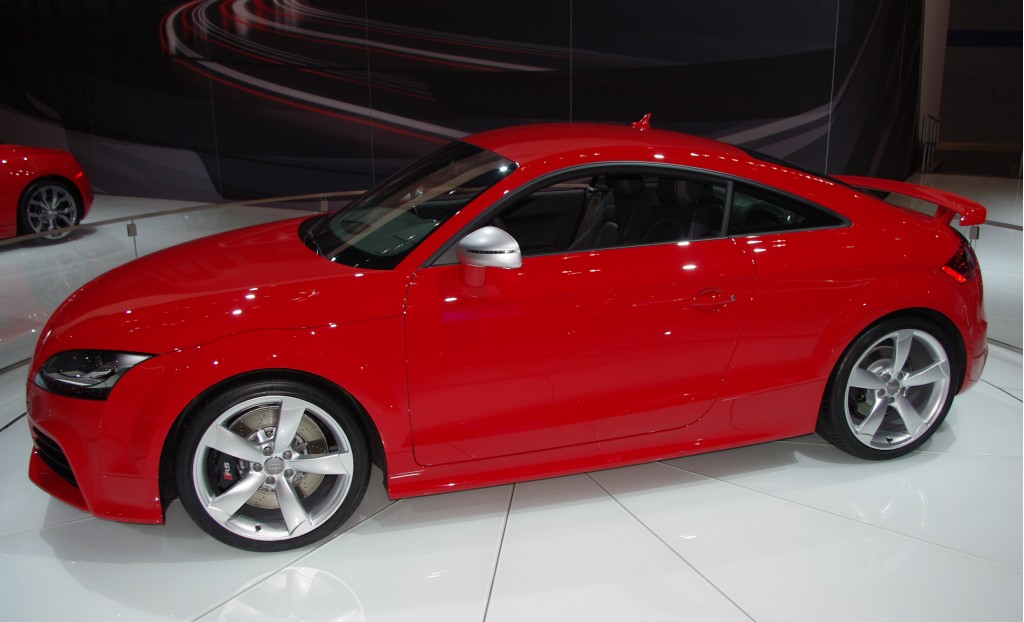12 Audi Tt Rs Makes U S Debut At 11 Chicago Auto Show